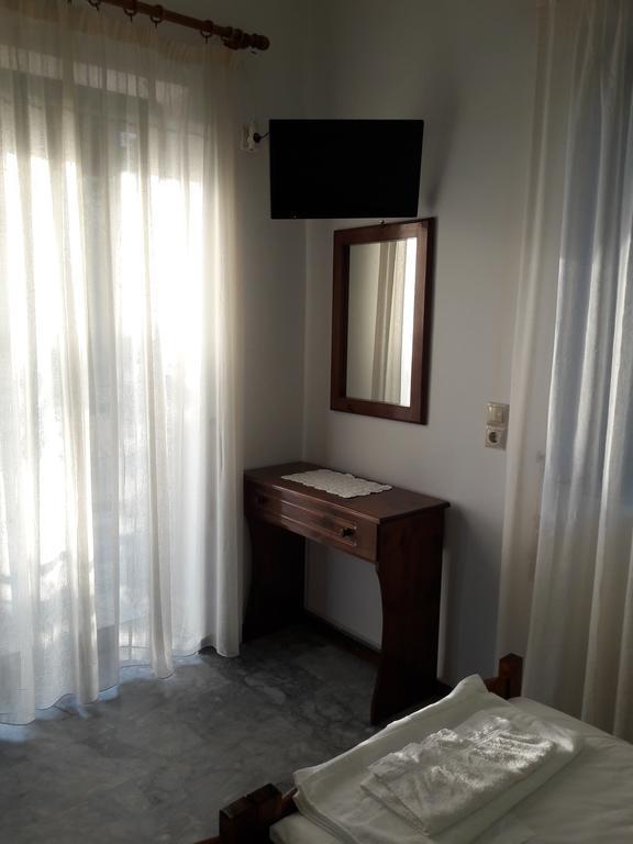 Ouranias Studios Kardamyli Exterior foto